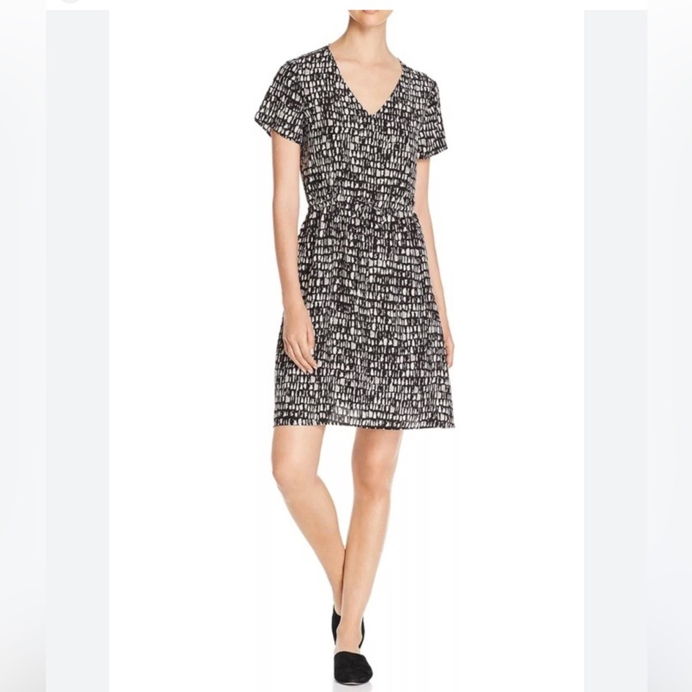 Eileen Fisher Seraglio printed silk dress with drawstring waist Size XS